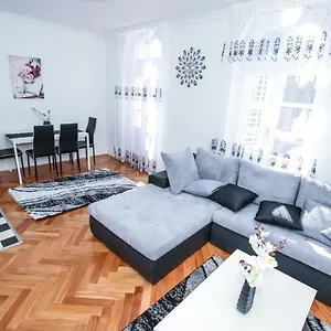 Old Town Apartment Poreč